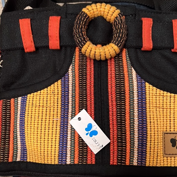 BNWT XIU BRAND CROSSBODY SHOULDER BAG W/. MANY POCKETS & BOTTOM ZIP EXPANSION - Picture 9 of 9